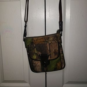 Bass Pro camo crossbody
